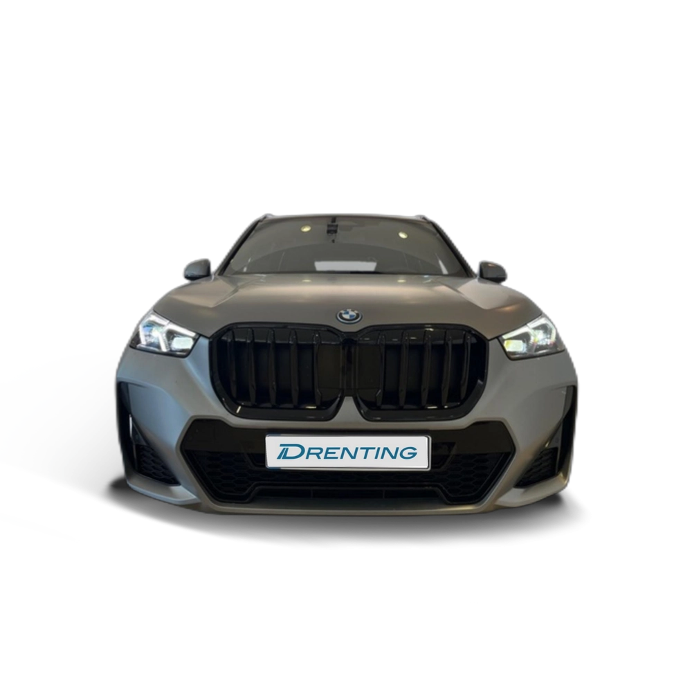 Renting BMW X1 xDrive25e 180 kW (245 CV) 14 1