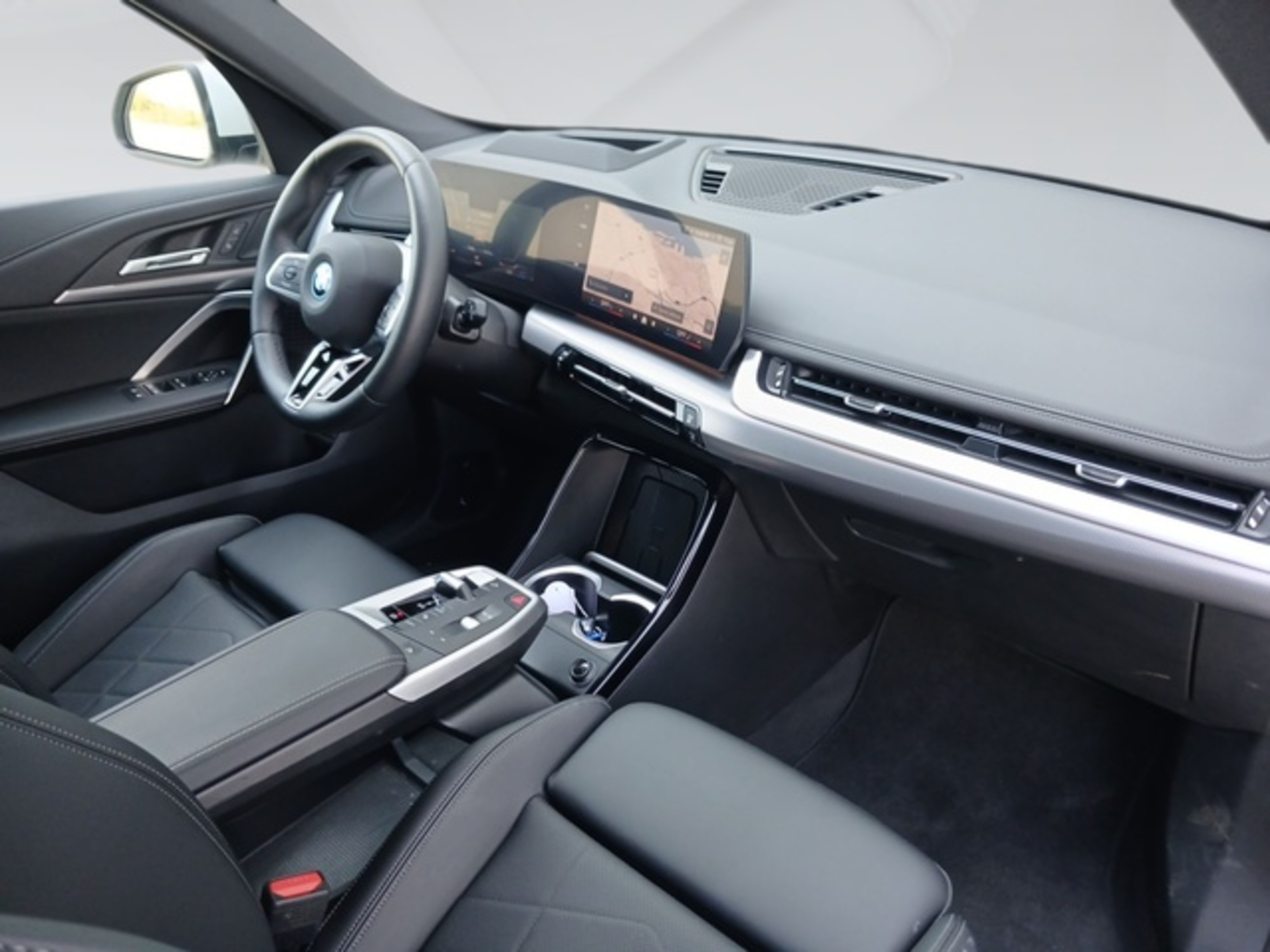 Renting BMW X1 xDrive25e 180 kW (245 CV) 14 6