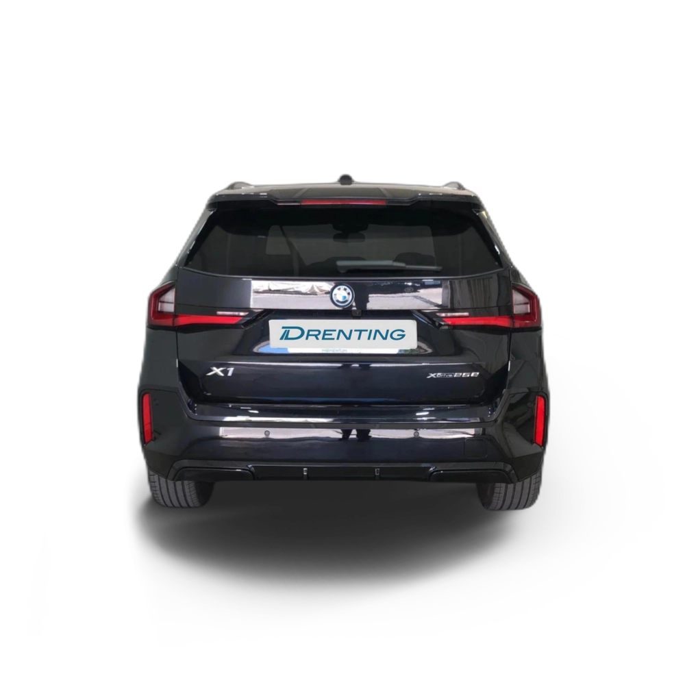 Renting BMW X1 xDrive25e 180 kW (245 CV) 14 18