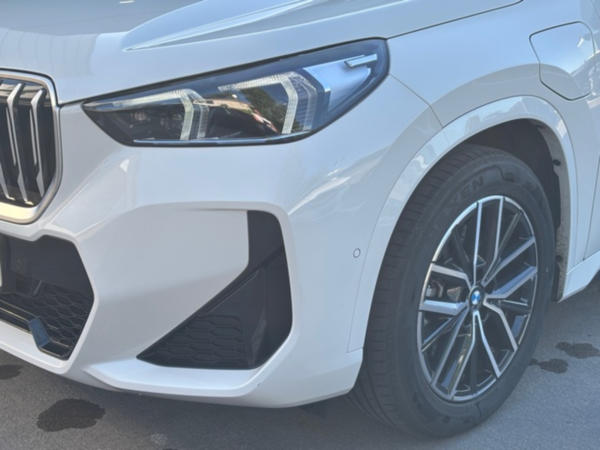 Renting BMW X1 xDrive25e 180 kW (245 CV) 28 12