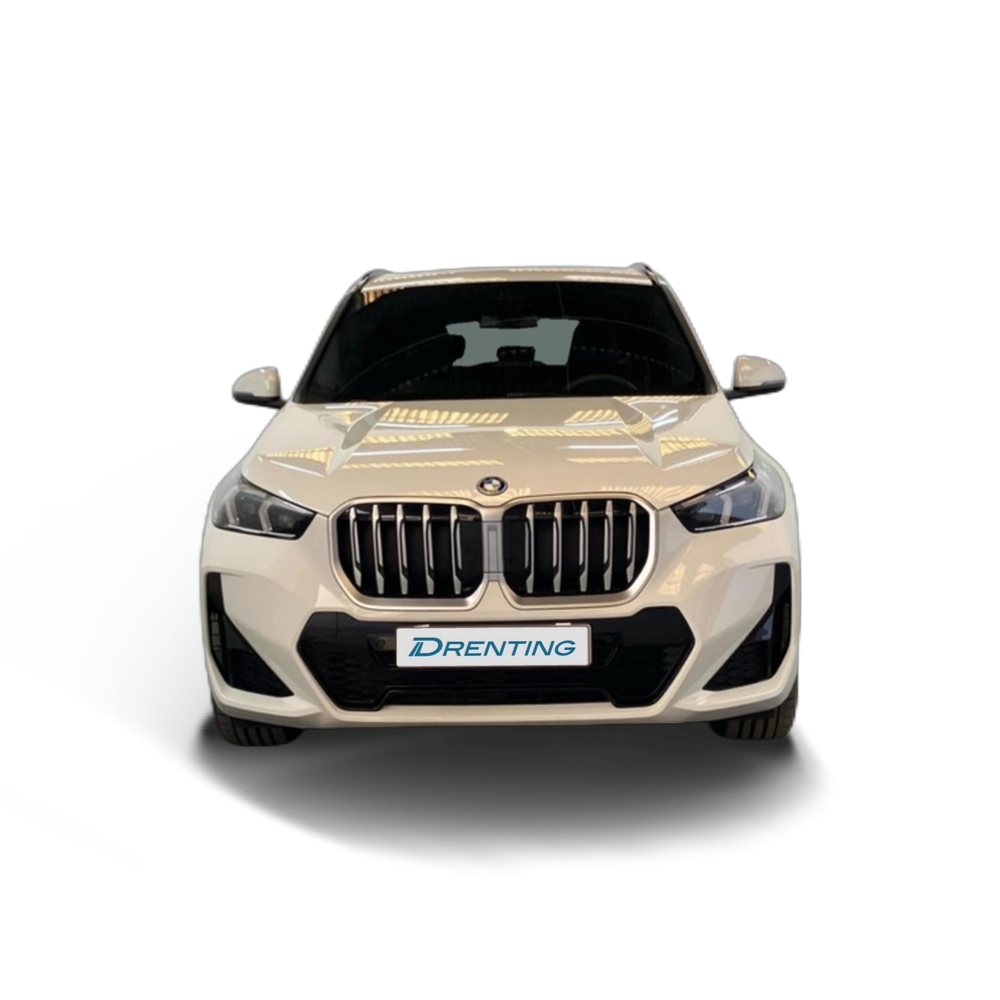 Renting BMW X1 xDrive30e 240 kW (326 CV) 7