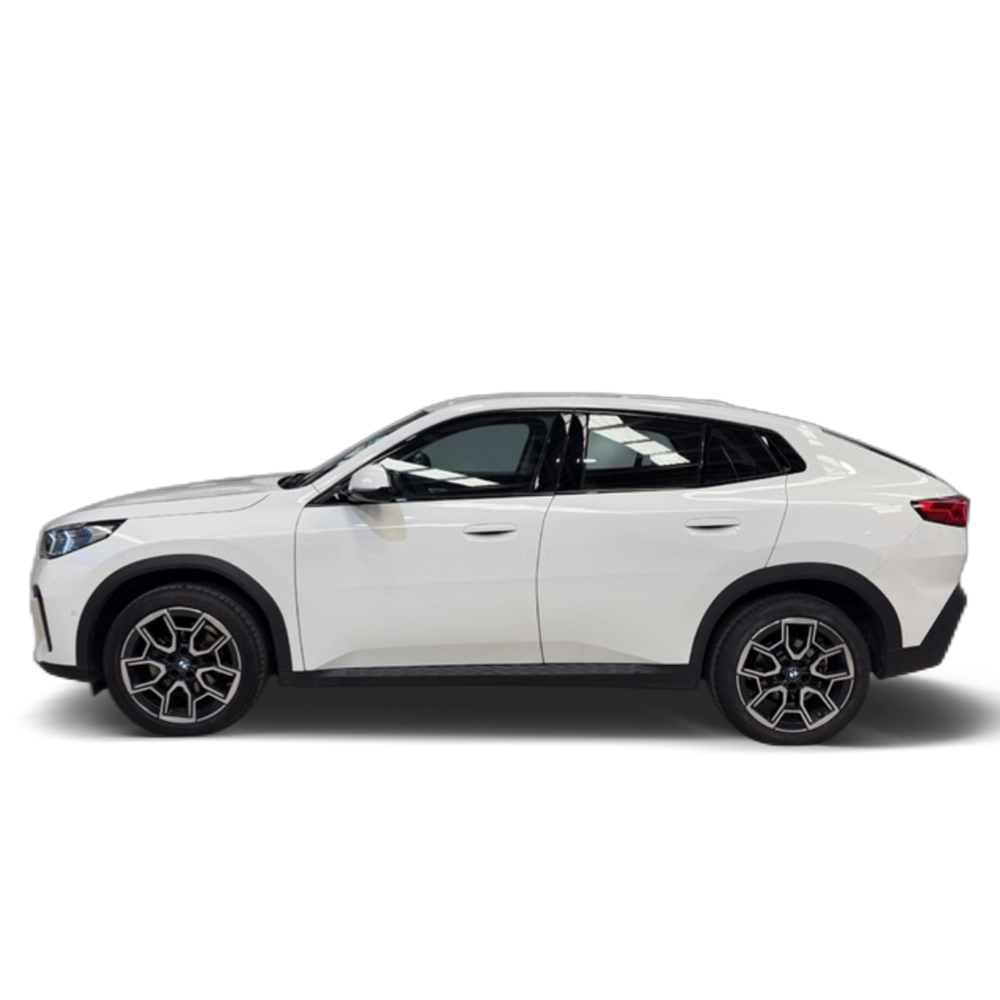 Renting BMW X2 sDrive18d 110 kW (150 CV) 23 2