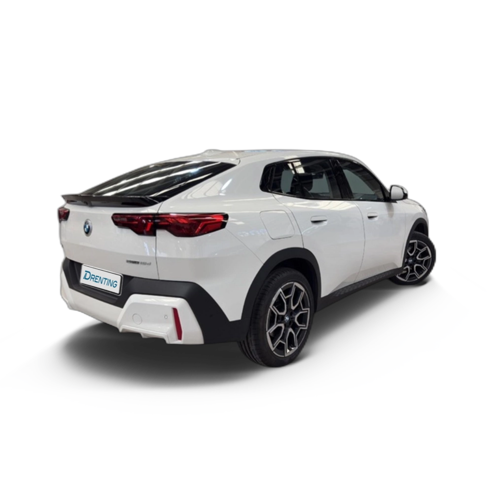 Renting BMW X2 sDrive18d 110 kW (150 CV) 23 2