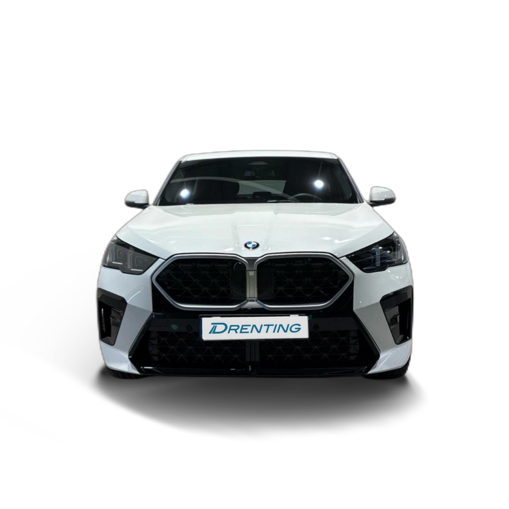 Renting BMW X2 sDrive18d 110 kW (150 CV) 26 2