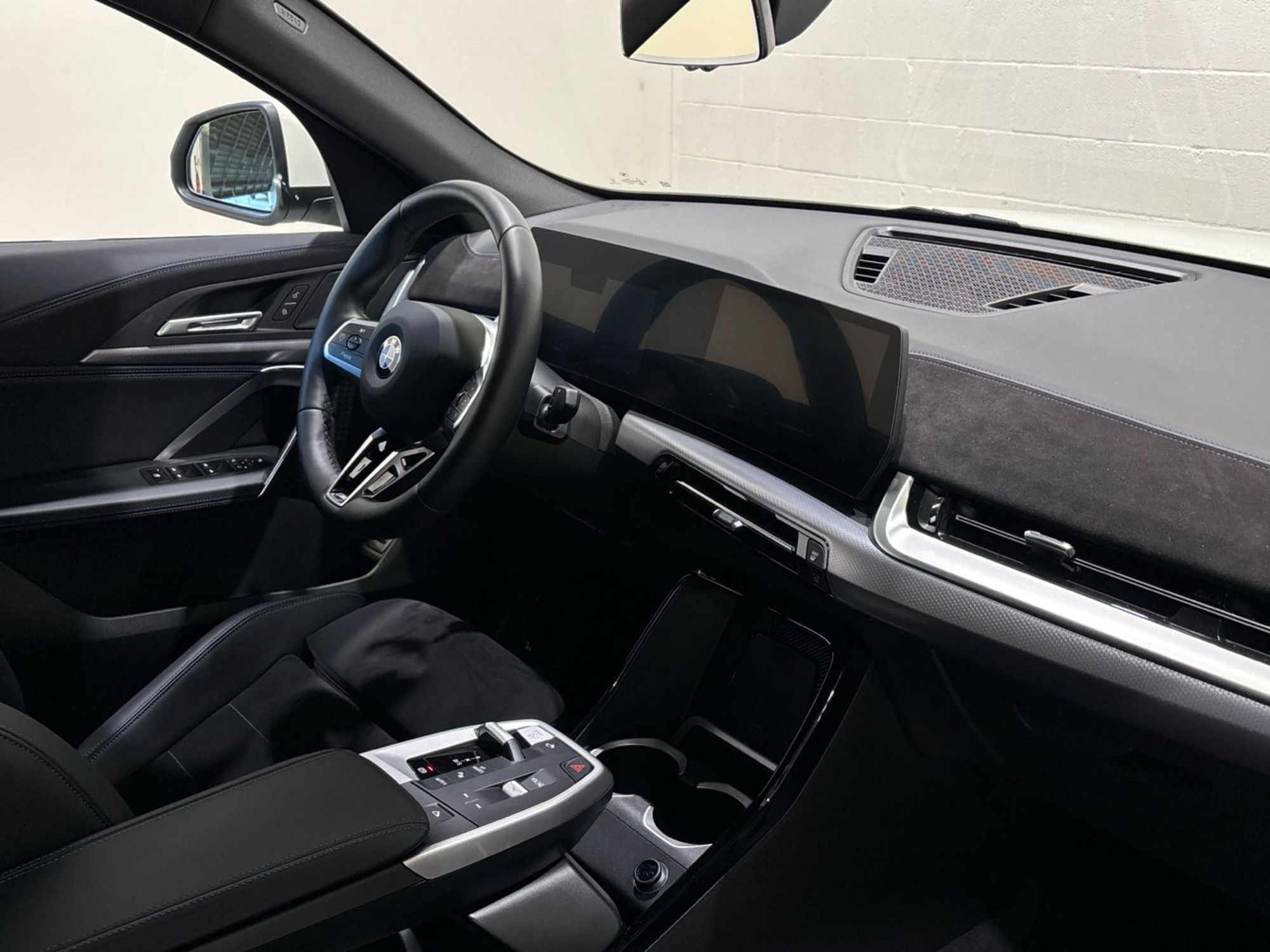 Renting BMW X2 sDrive18d 110 kW (150 CV) 26 2