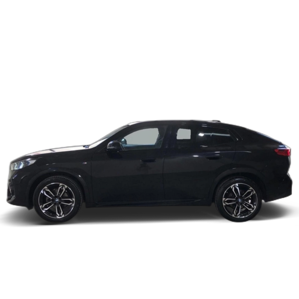 Renting BMW X2 sDrive18d 110 kW (150 CV) 27 1
