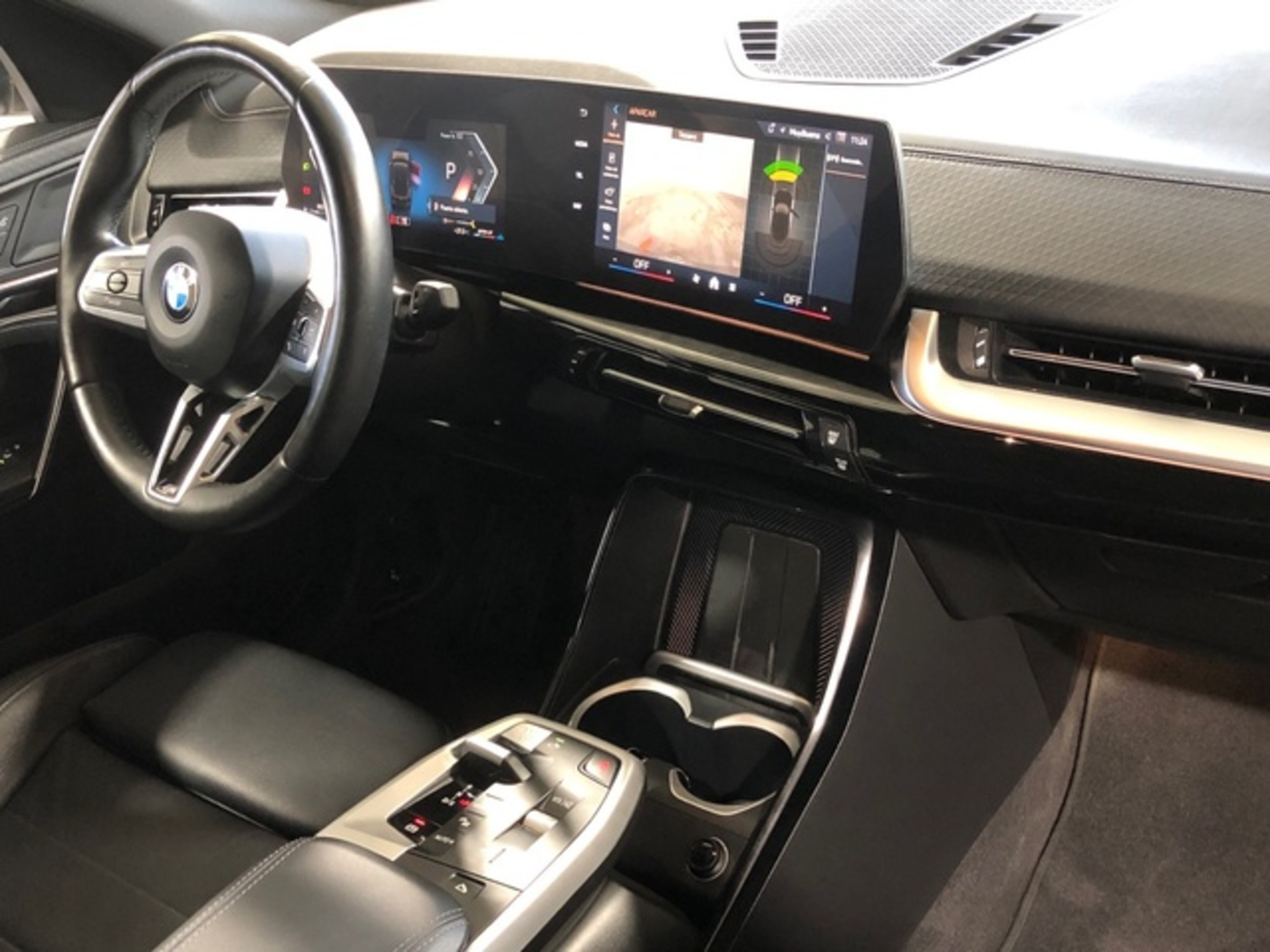 Renting BMW X2 sDrive18d 110 kW (150 CV) 27 1