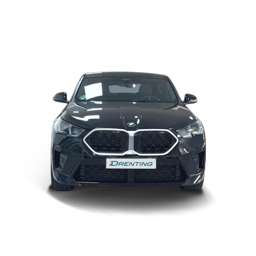 Renting BMW X2 sDrive18d 110 kW (150 CV) 27 3