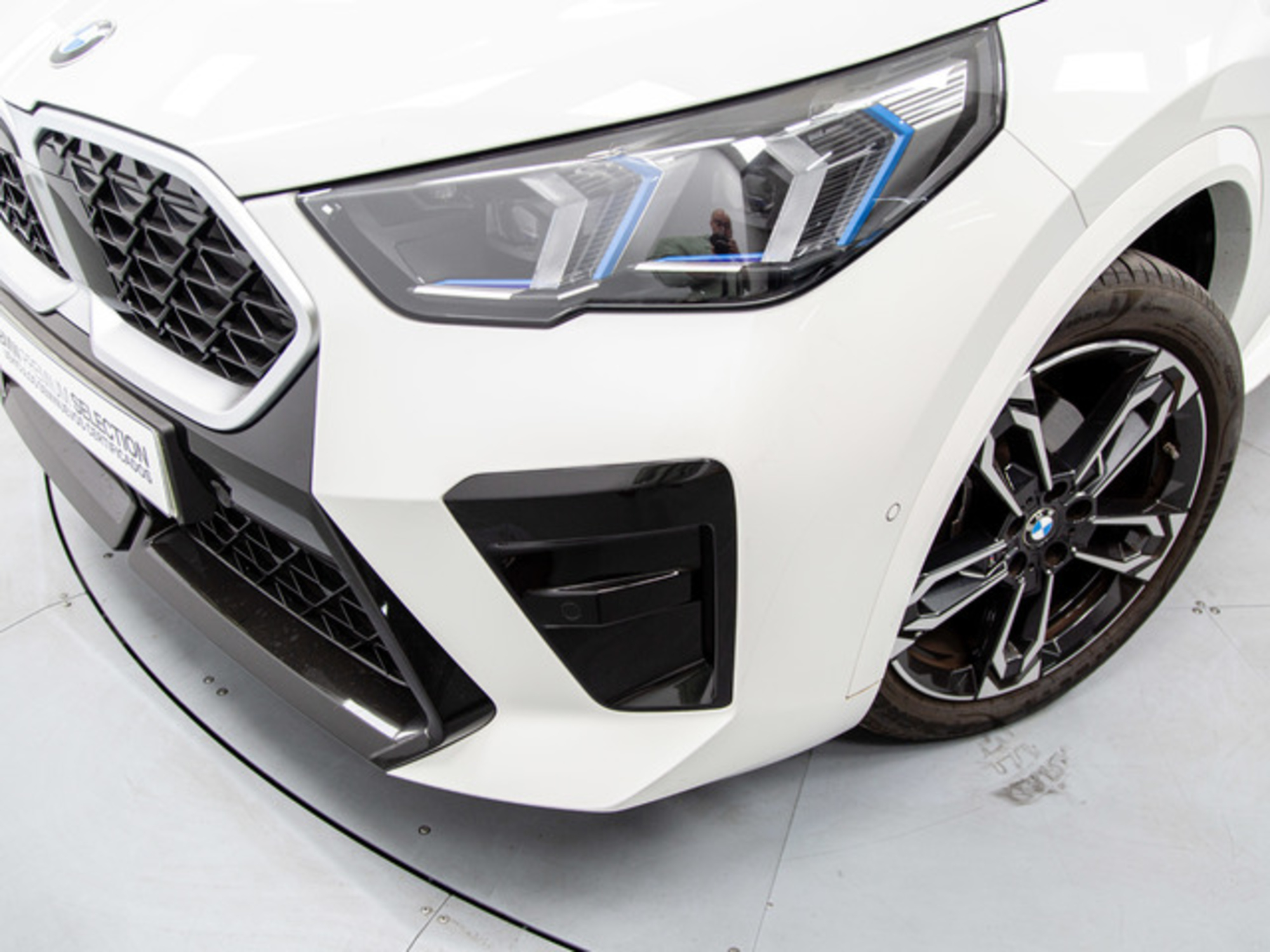 Renting BMW X2 sDrive18d 110 kW (150 CV) 27 4