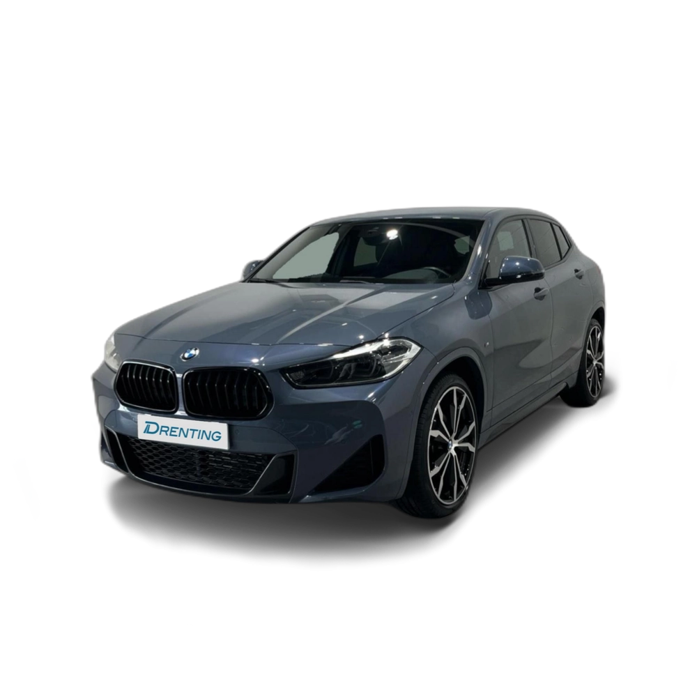 Renting BMW X2 sDrive18d Business 110 kW (150 CV) 8 1