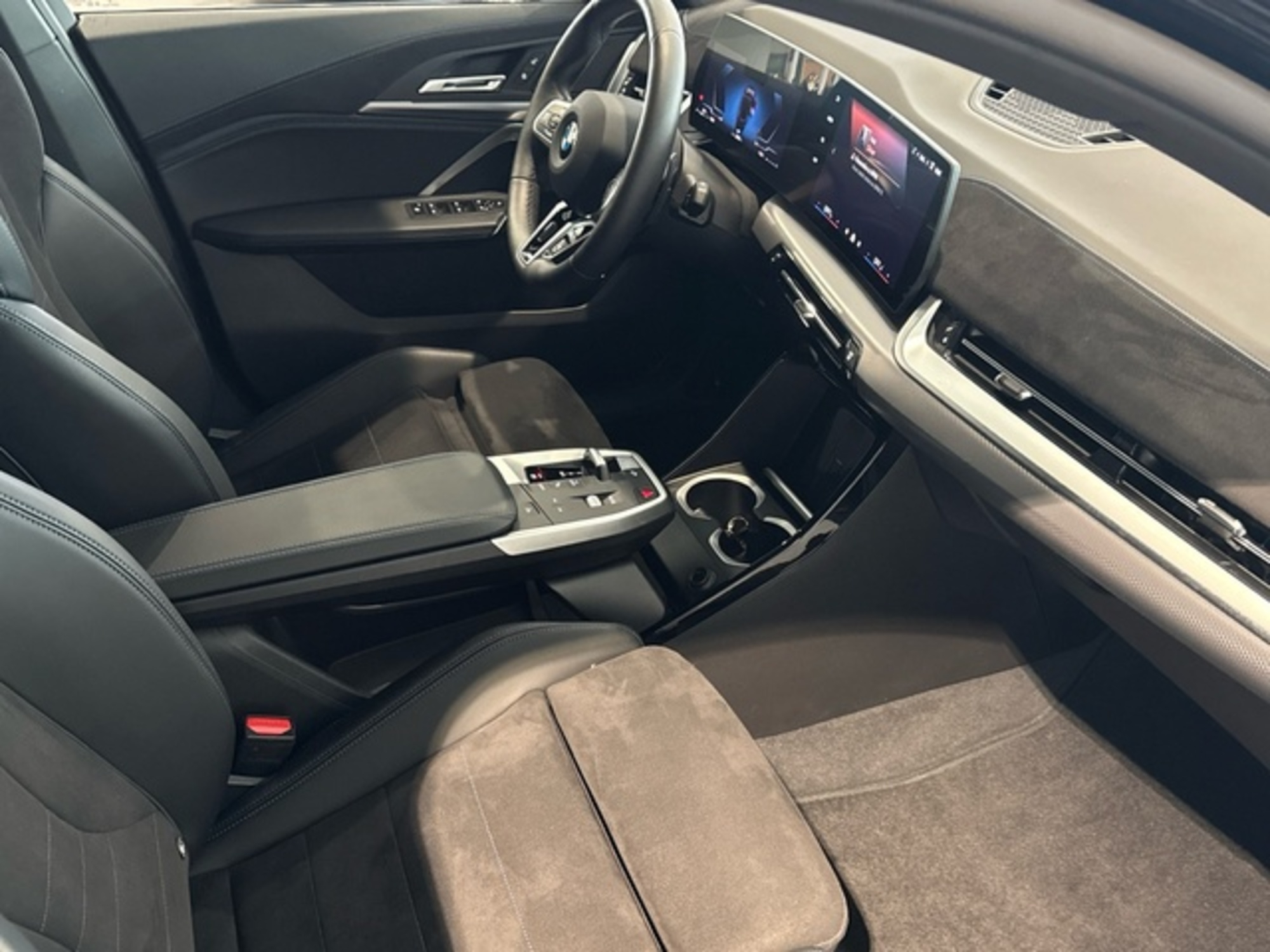 Renting BMW X2 sDrive20d 120 kW (163 CV) 13 2