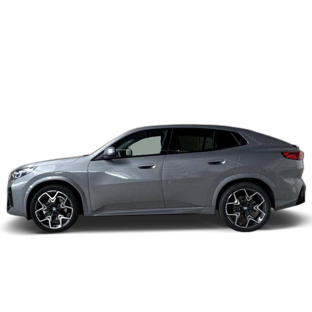 Renting BMW X2 sDrive20i 125 kW (170 CV)