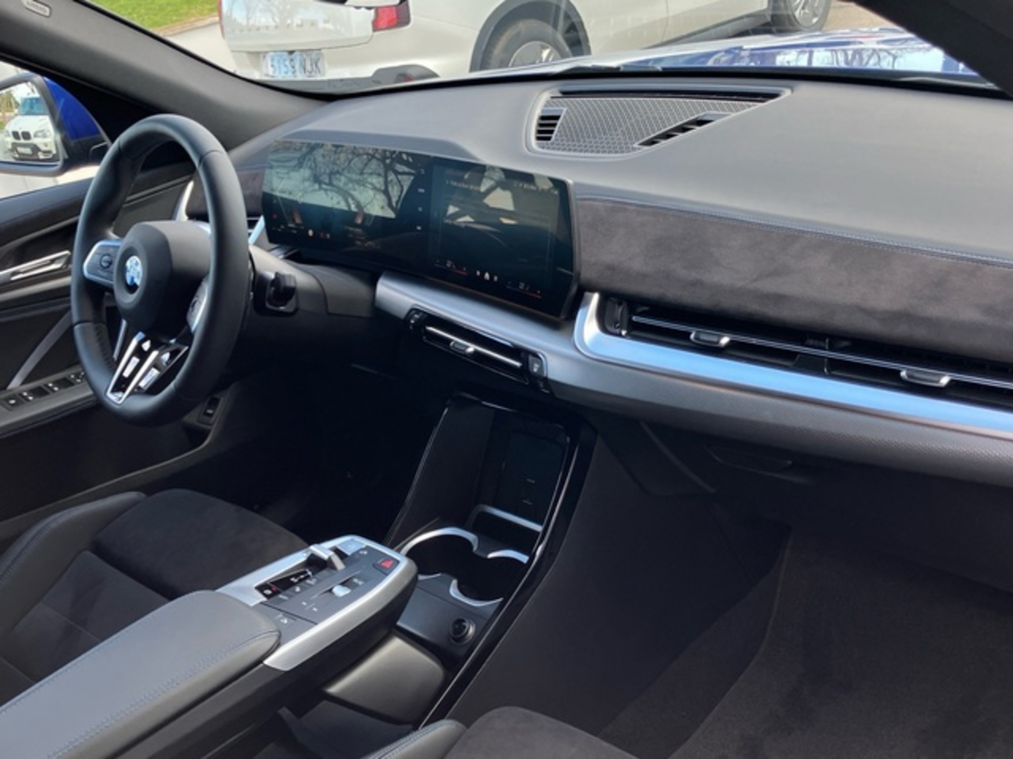 Renting BMW X2 xDrive20d 120 kW (163 CV) 10 5
