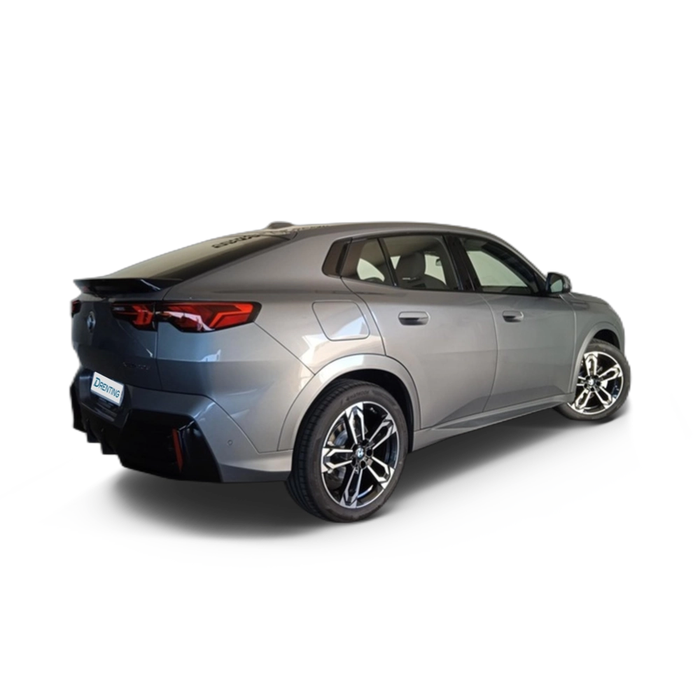 Renting BMW X2 xDrive20d 120 kW (163 CV) 15