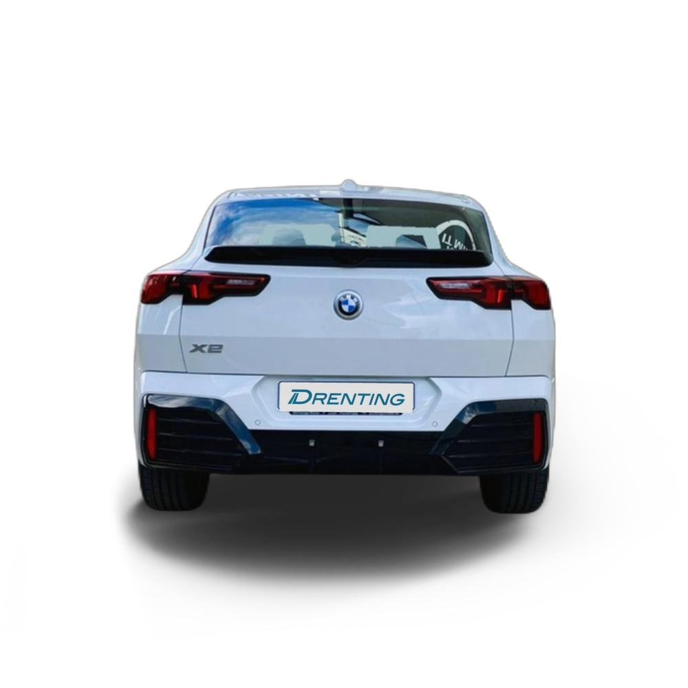 Renting BMW X2 xDrive20d 120 kW (163 CV) 4 1