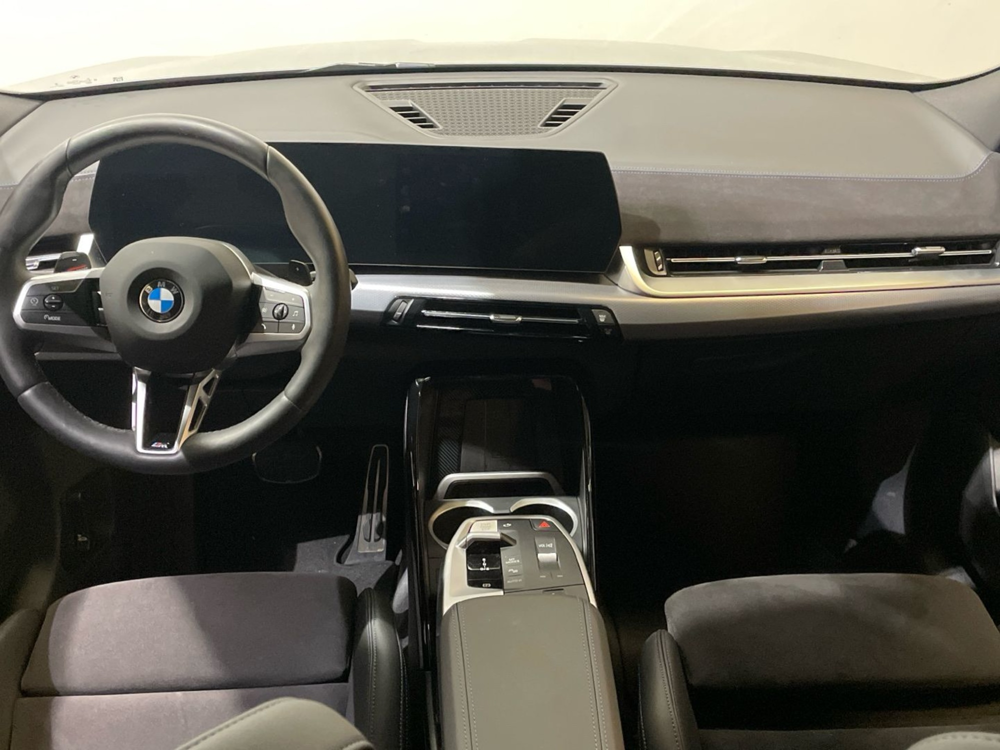 Renting BMW X2 xDrive20d 120 kW (163 CV) 4 4
