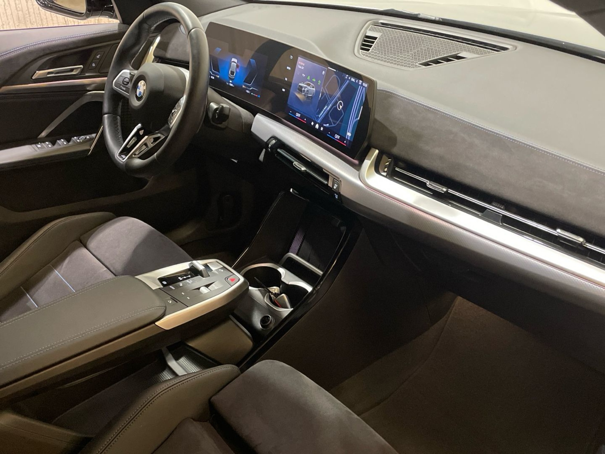 Renting BMW X2 xDrive20d 120 kW (163 CV) 4 4
