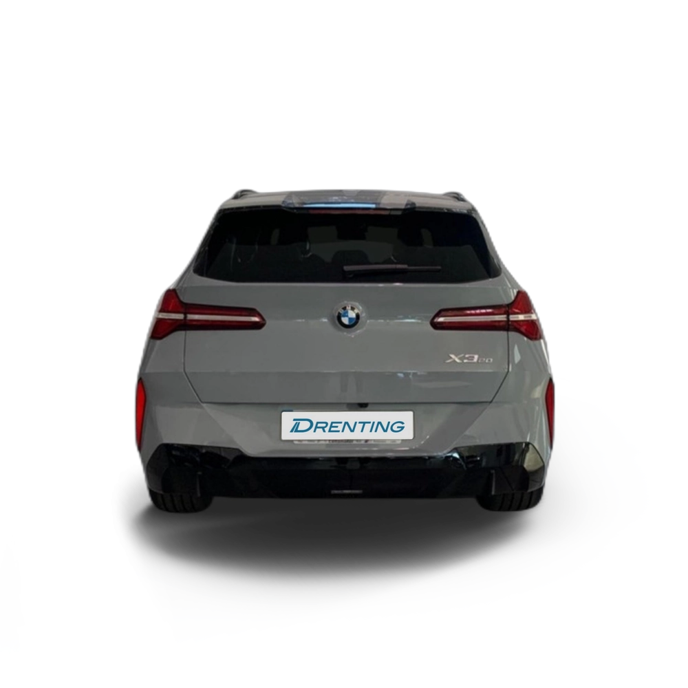 Renting BMW X3 20 xDrive 153 kW (208 CV) 5