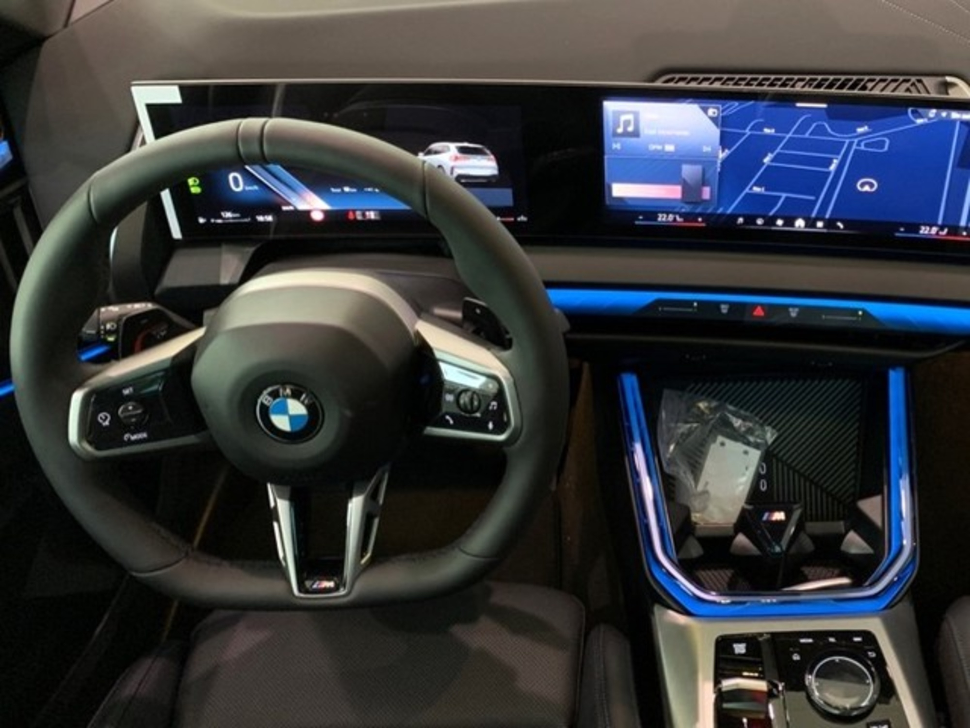 Renting BMW X3 20 xDrive 153 kW (208 CV) 5