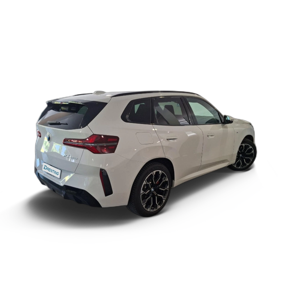 Renting BMW X3 xDrive20d 145 kW (197 CV) 2 1