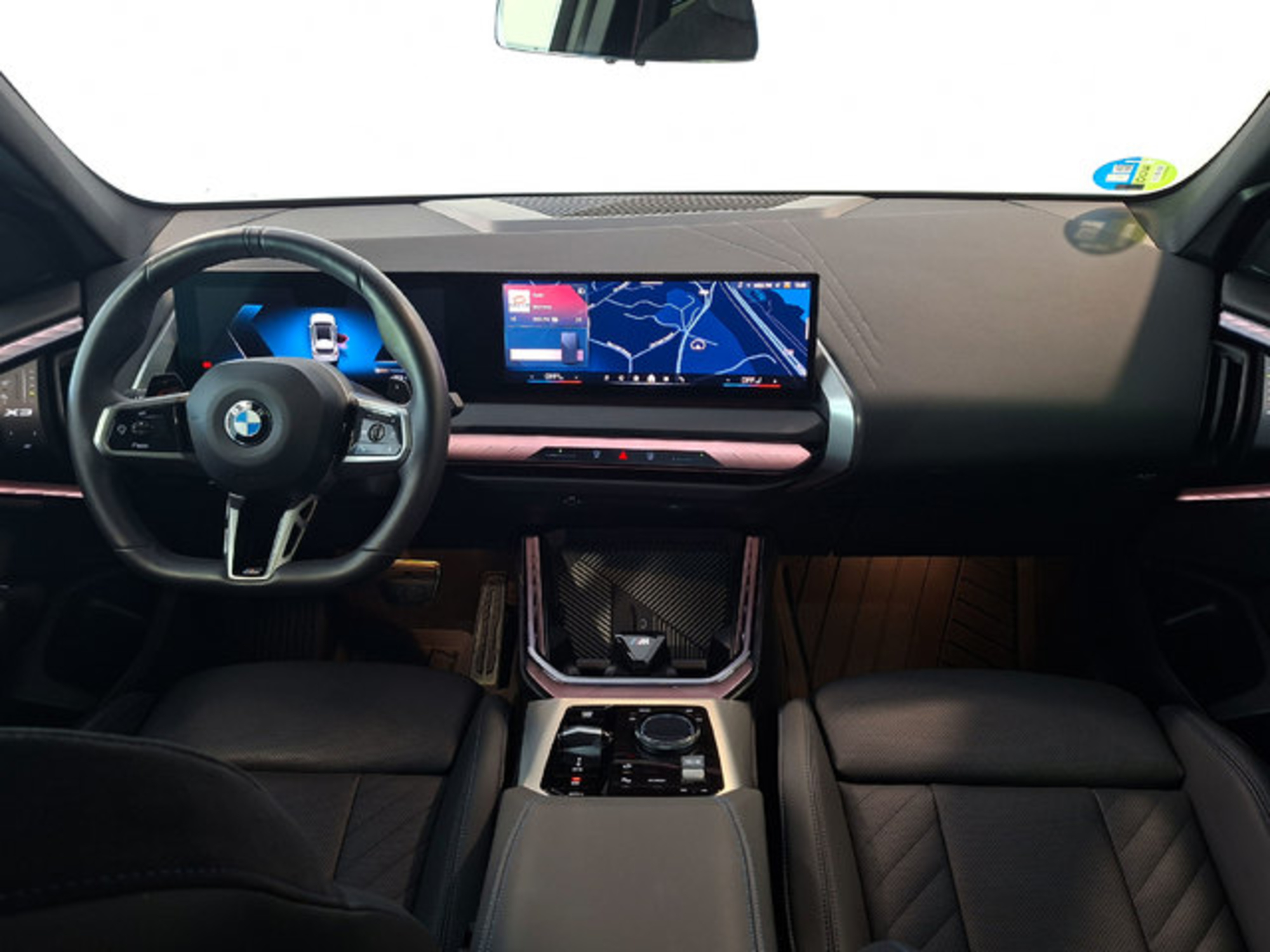 Renting BMW X3 xDrive20d 145 kW (197 CV) 2 1