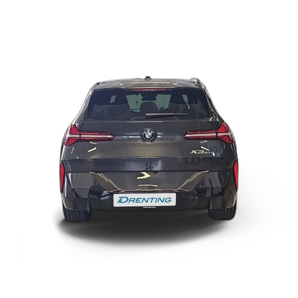 Renting BMW X3 xDrive20d 145 kW (197 CV) 22 4