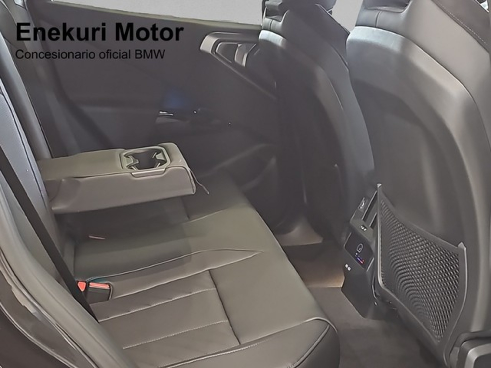 Renting BMW X3 xDrive20d 145 kW (197 CV) 22 4