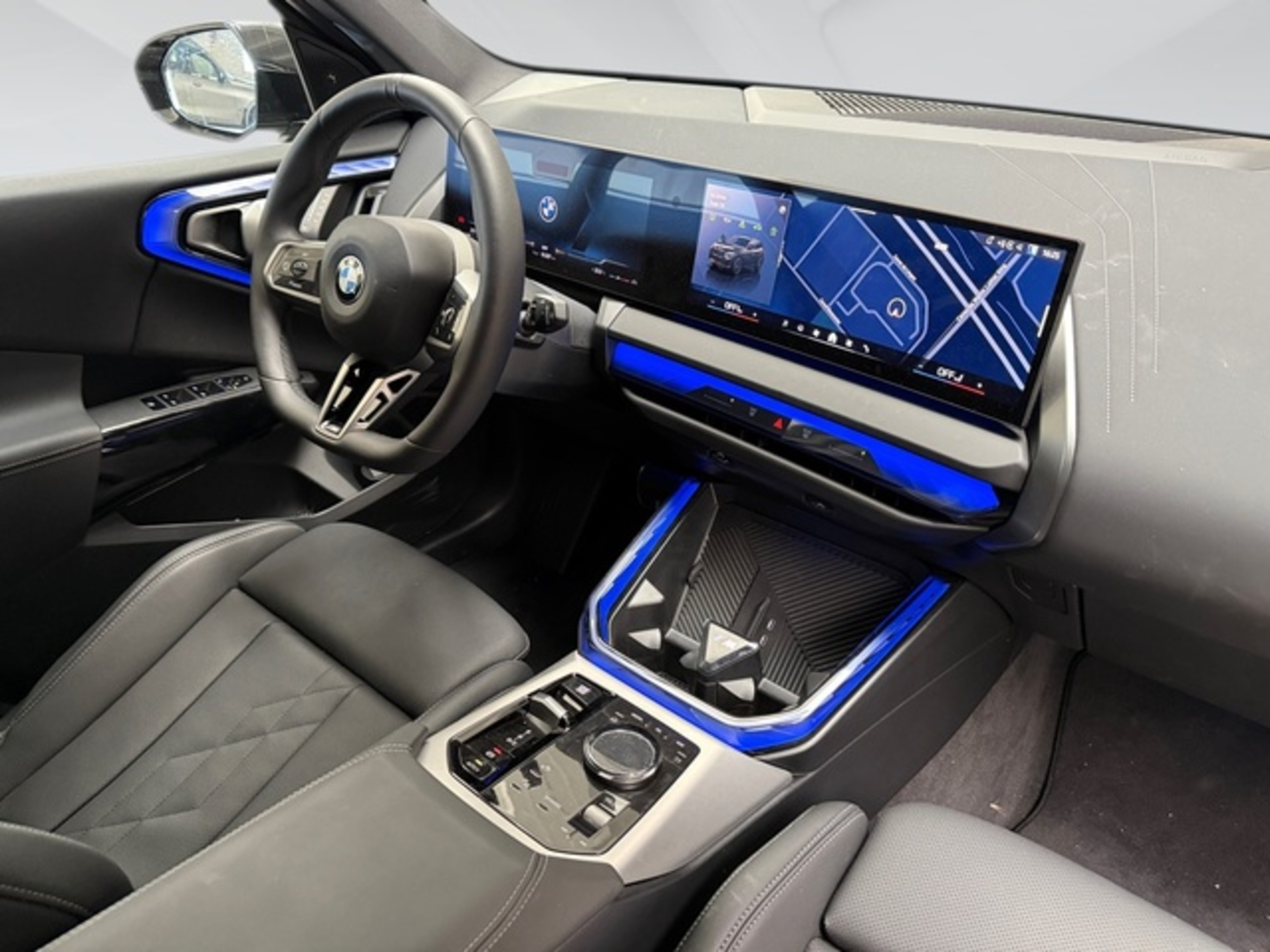 Renting BMW X3 xDrive20d 145 kW (197 CV) 5