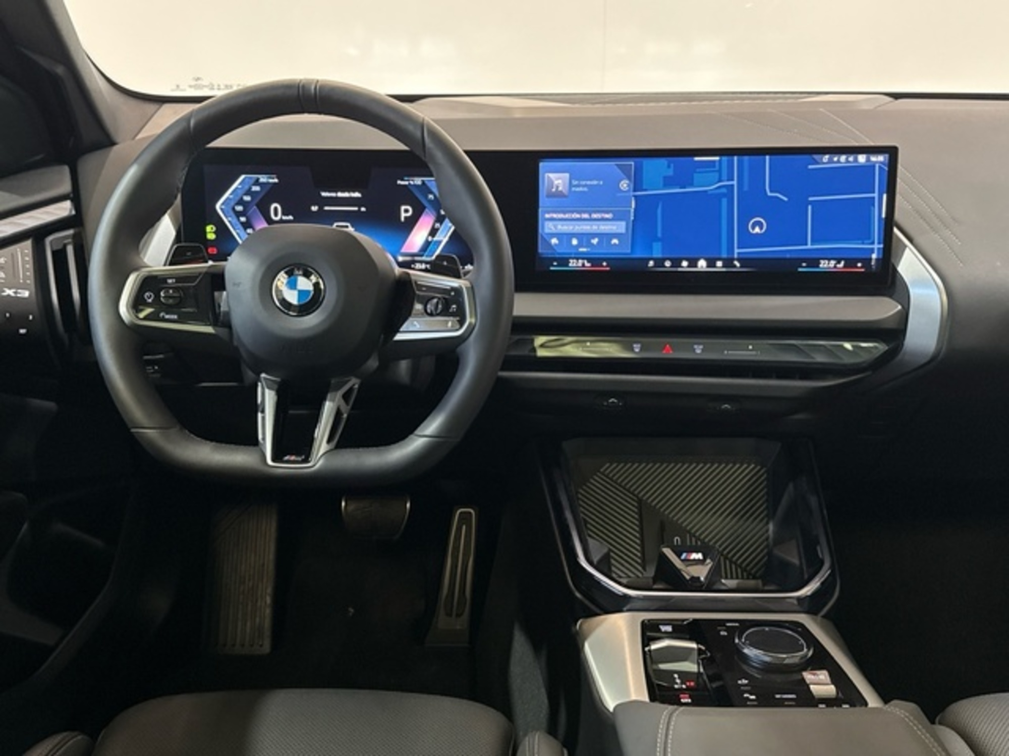 Renting BMW X3 xDrive20d 145 kW (197 CV) 5 5