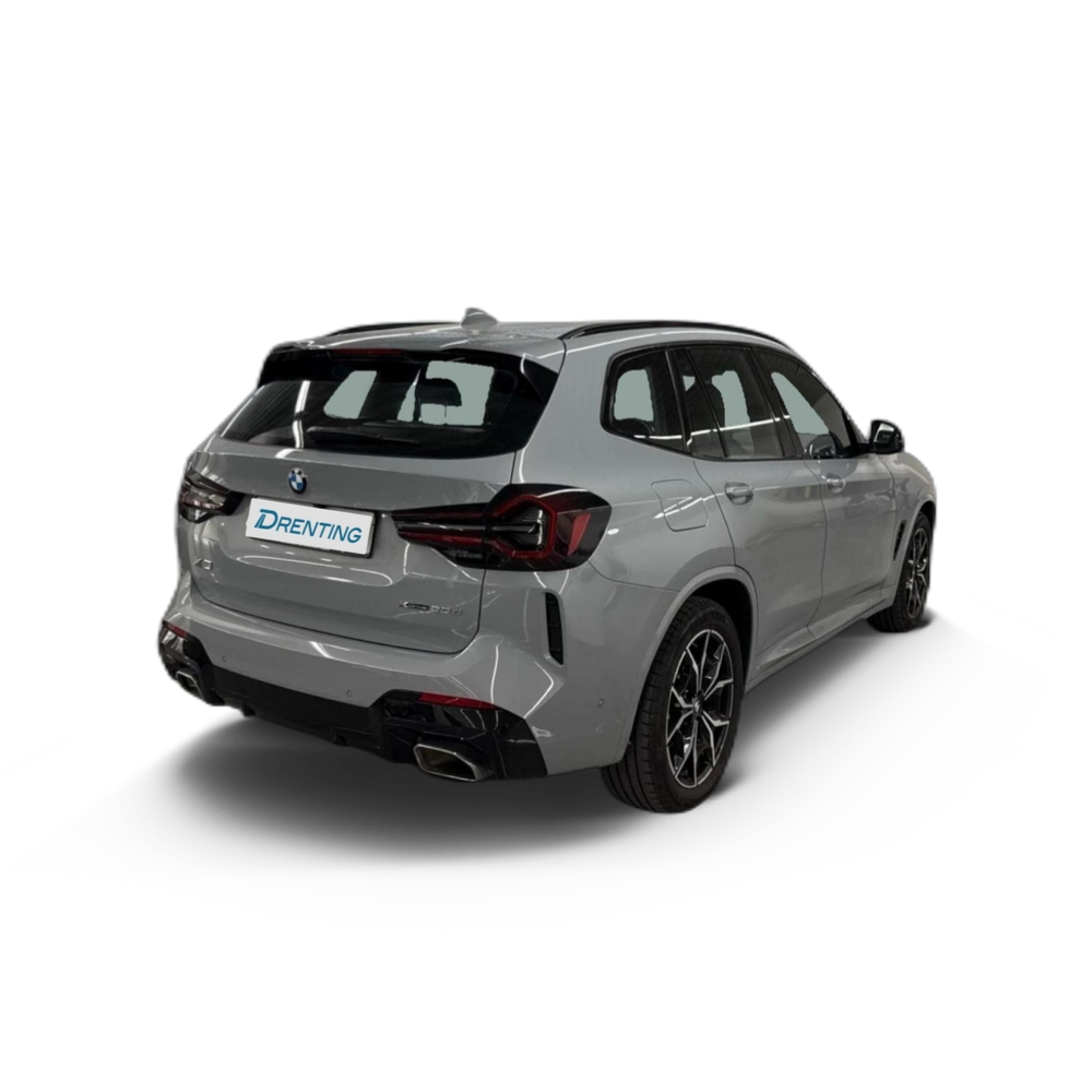 Renting BMW X3 xDrive20d xLine 140 kW (190 CV) 2 1