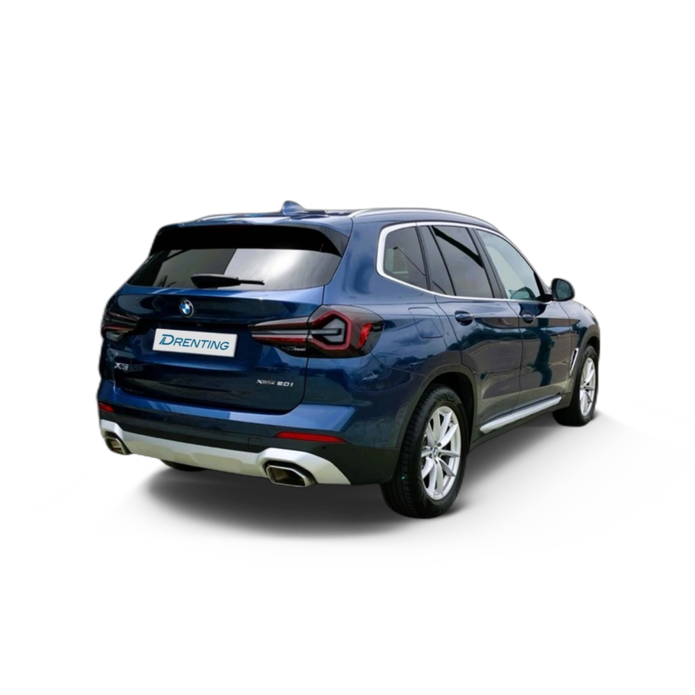 Renting BMW X3 xDrive20i xLine 135 kW (184 CV)