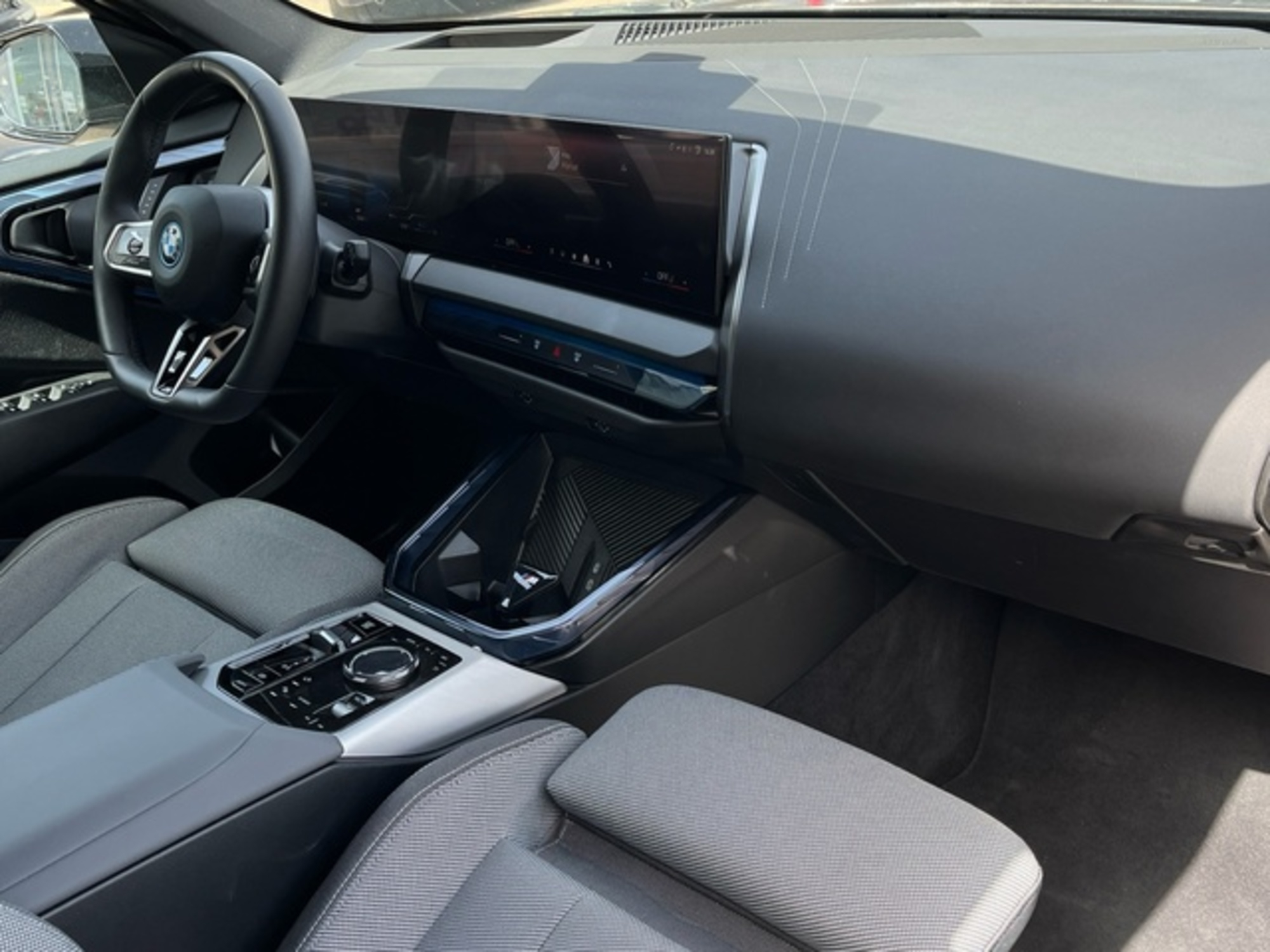 Renting BMW X3 xDrive30e 220 kW (299 CV) 1 1