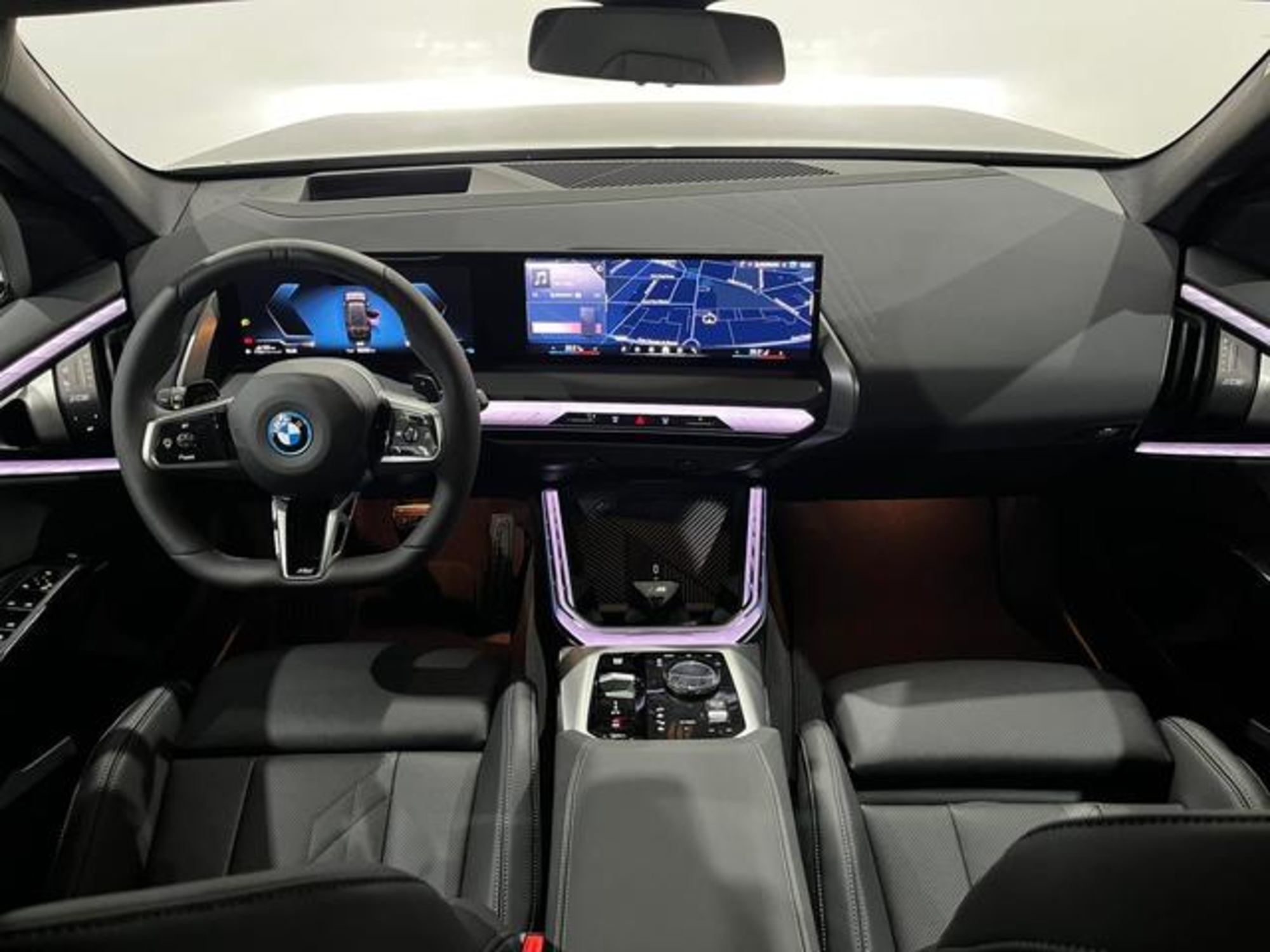 Renting BMW X3 xDrive30e 220 kW (299 CV) 1 4