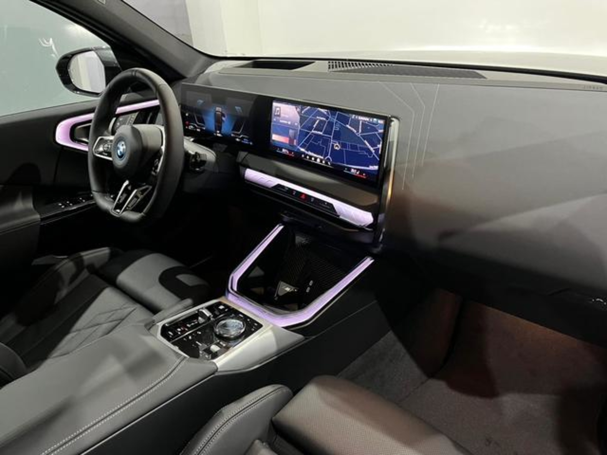 Renting BMW X3 xDrive30e 220 kW (299 CV) 1 4