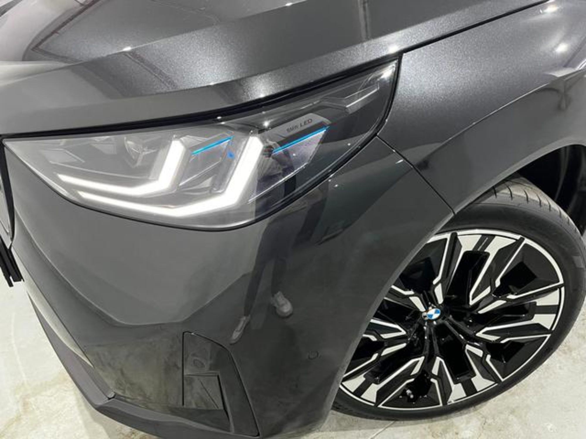 Renting BMW X3 xDrive30e 220 kW (299 CV) 1 4