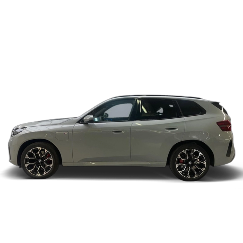 Renting BMW X3 xDrive30e 220 kW (299 CV) 4 9