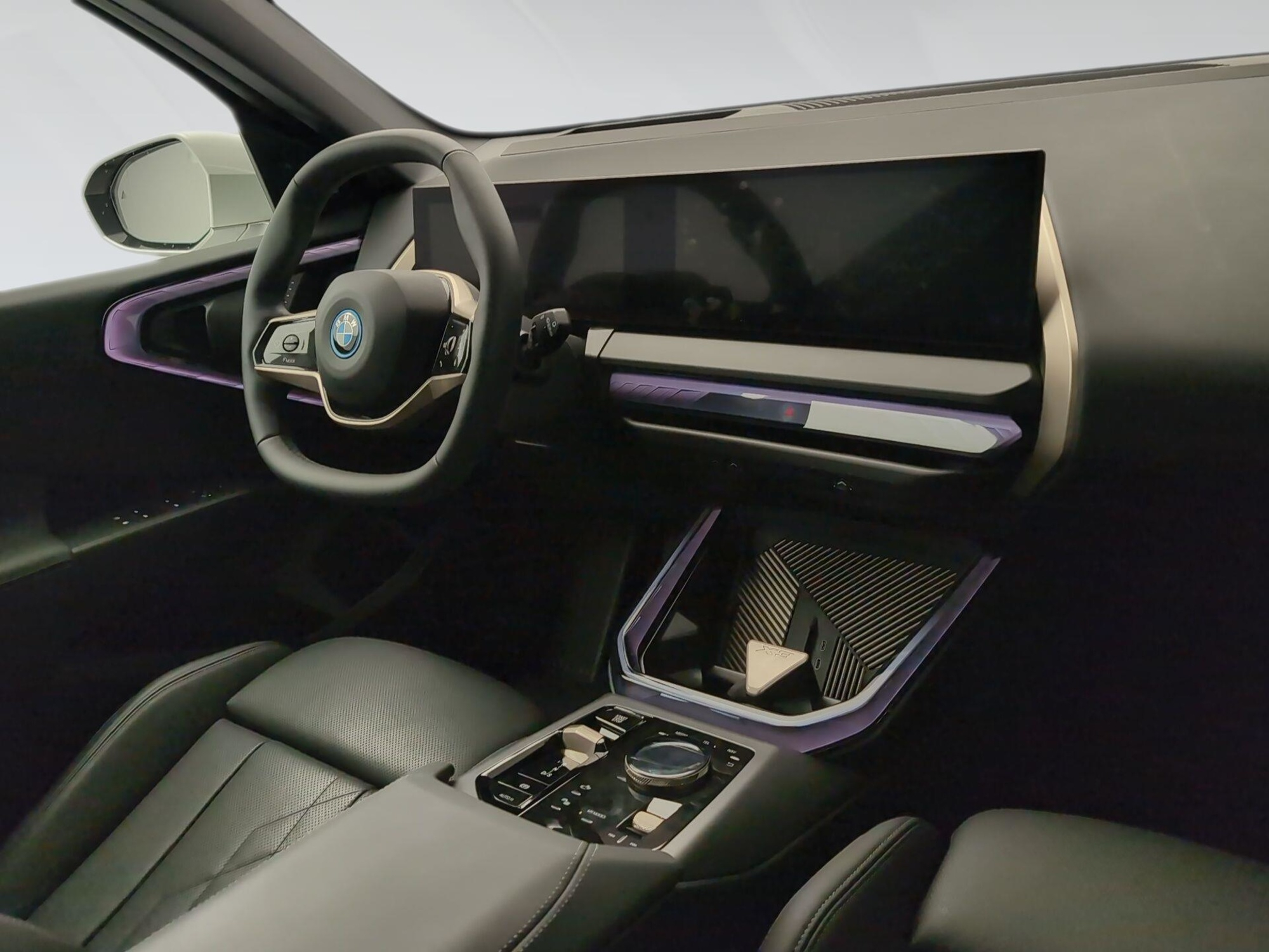 Renting BMW X3 xDrive30e 220 kW (299 CV) 4 10