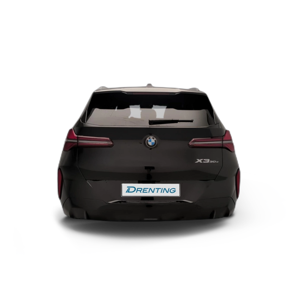Renting BMW X3 xDrive30e 220 kW (299 CV) 7 2