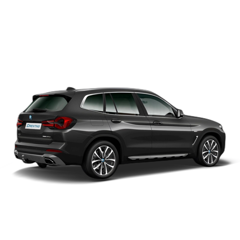 Renting BMW X3 xDrive30e xLine 215 kW (292 CV) 5