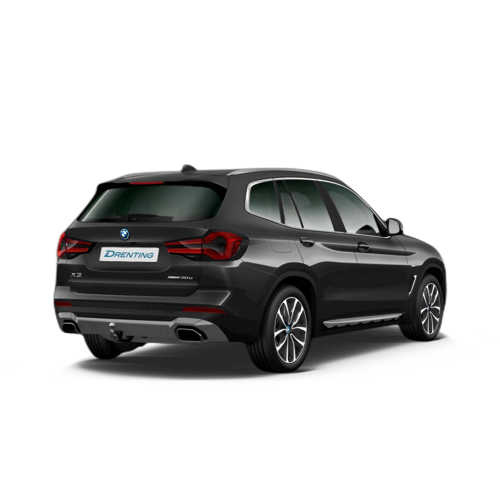 Renting BMW X3 xDrive30e xLine 215 kW (292 CV) 5