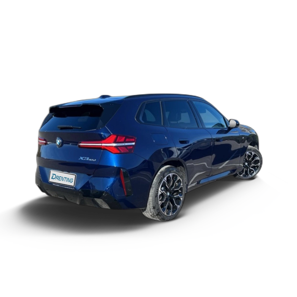 Renting BMW X3 xDrive40d 223 kW (303 CV) 5 1