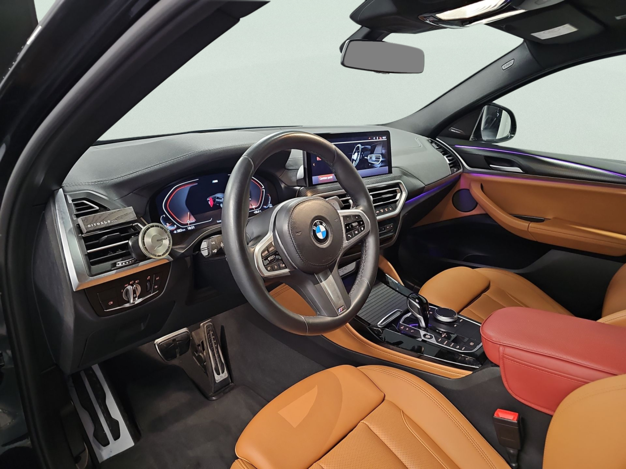 Renting BMW X4 xDrive20d xLine 140 kW (190 CV) 10