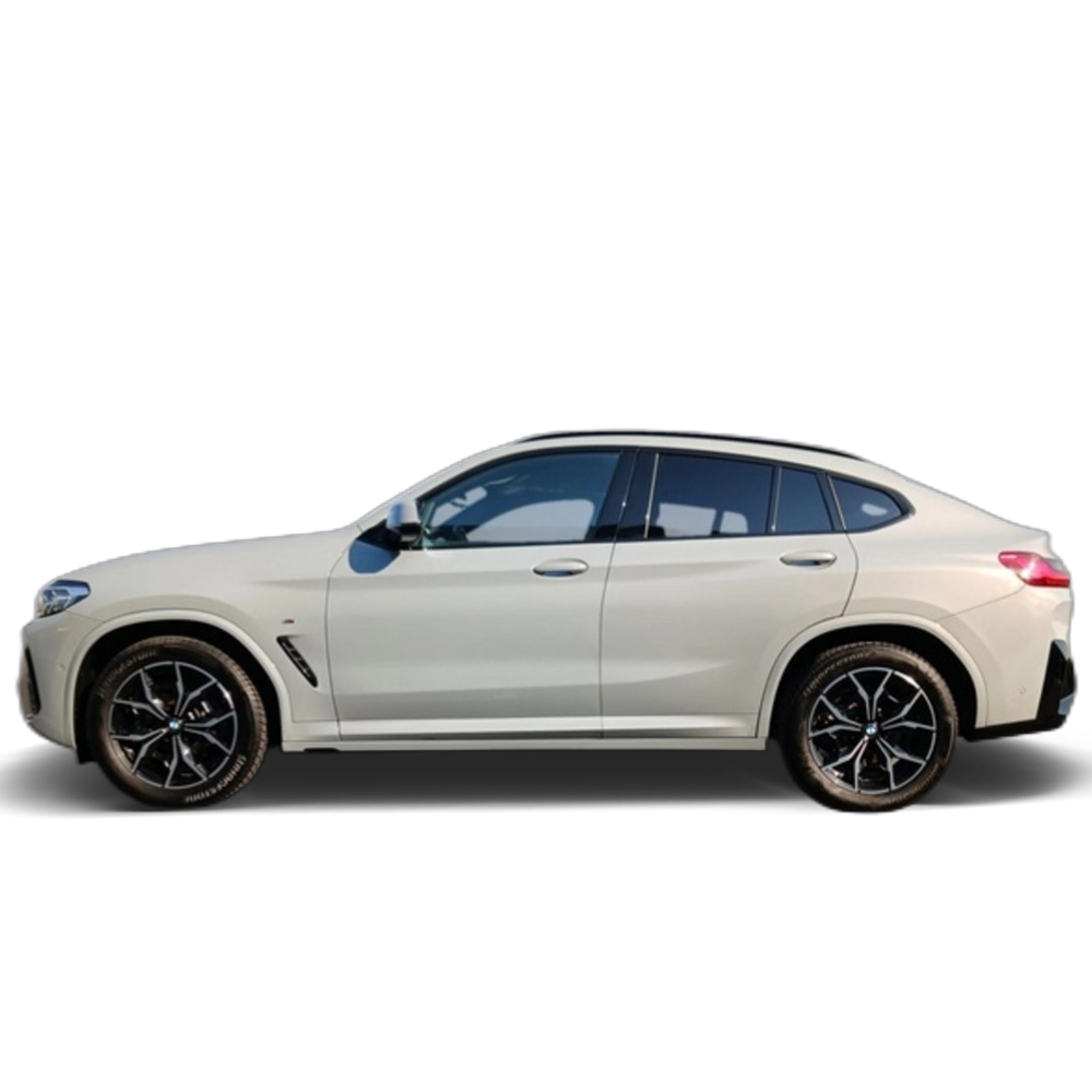 Renting BMW X4 xDrive20d xLine 140 kW (190 CV) 4