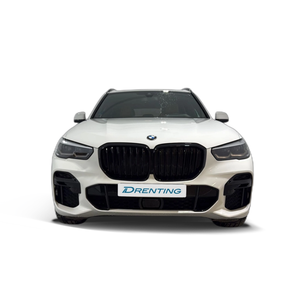 Renting BMW X5 xDrive30d 210 kW (286 CV) 4 1