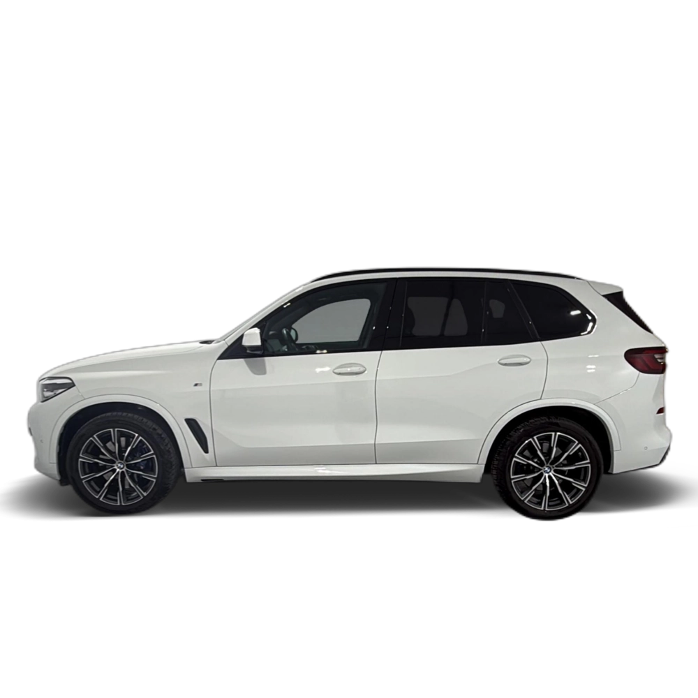 Renting BMW X5 xDrive30d 210 kW (286 CV) 4 1
