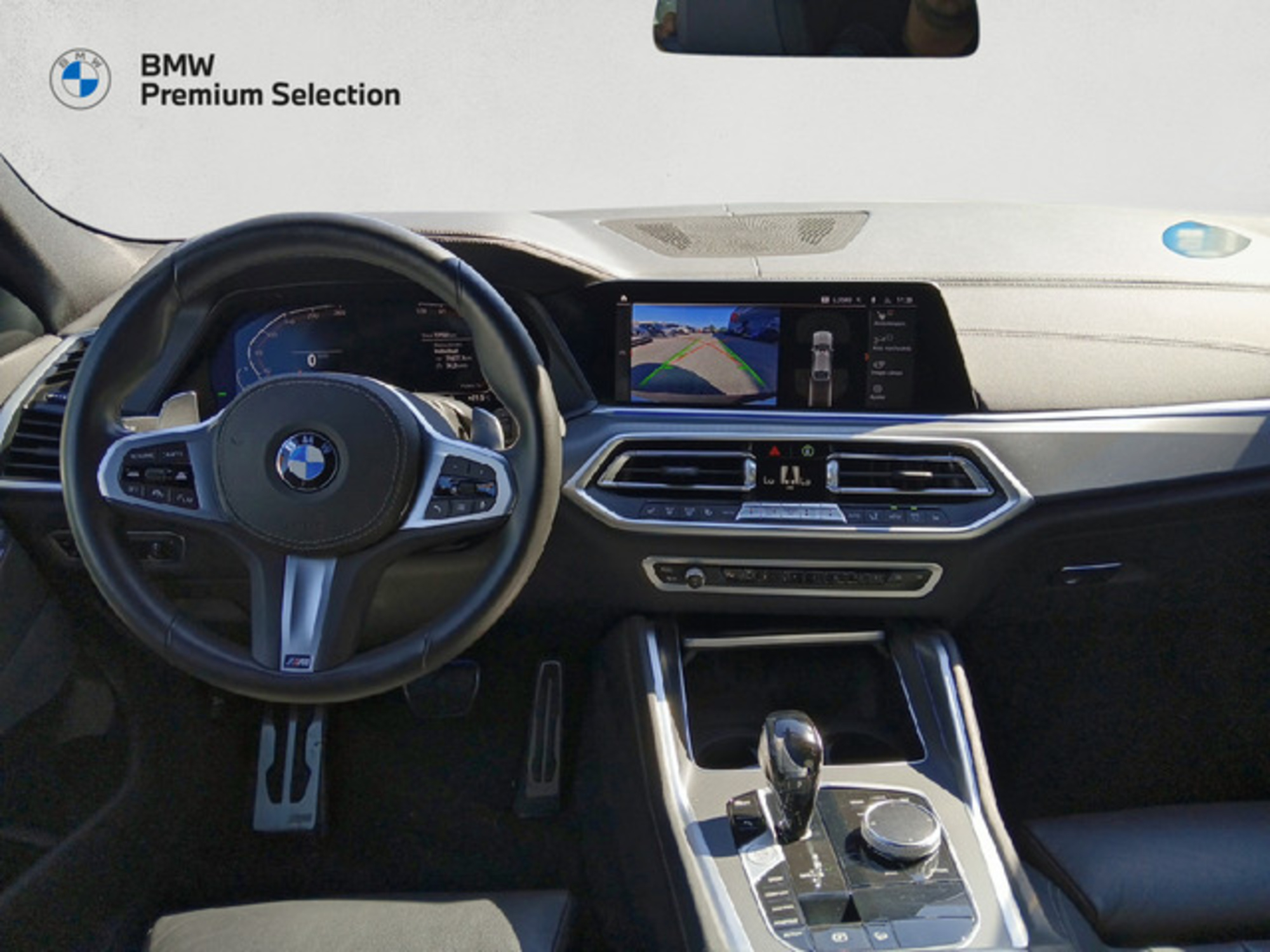 Renting BMW X6 xDrive30d 210 kW (286 CV) 2