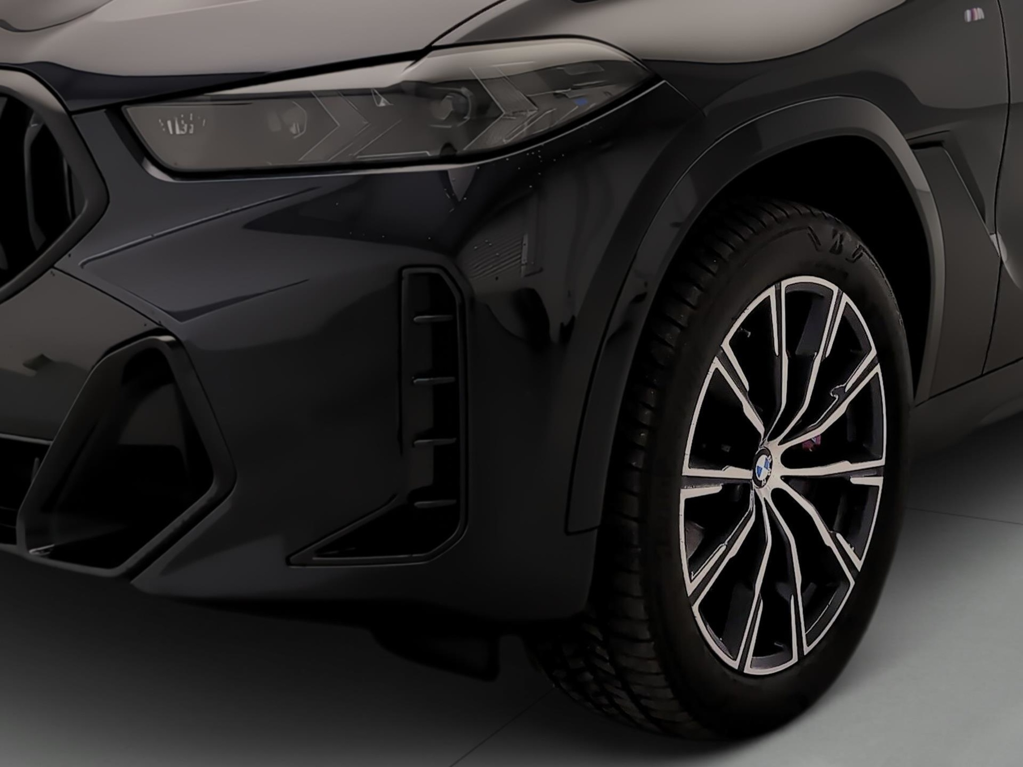 Renting BMW X6 xDrive40d M Sport 259 kW (352 CV)