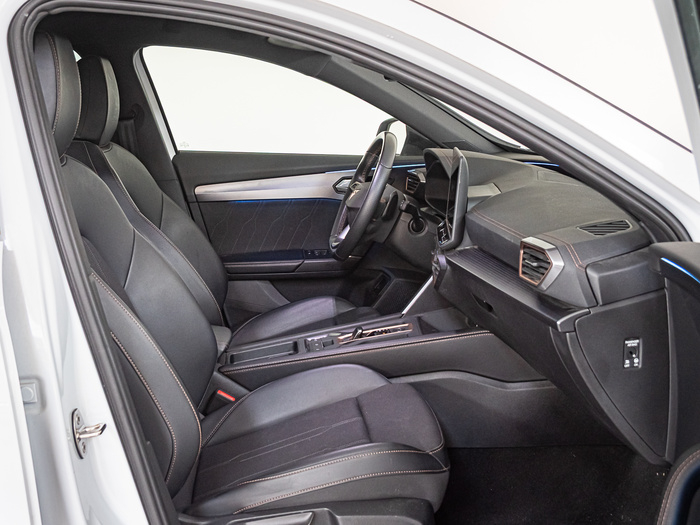 Renting CUPRA Formentor 1.5 eTSI DSG 110 kW (150 CV) Ocasión 3