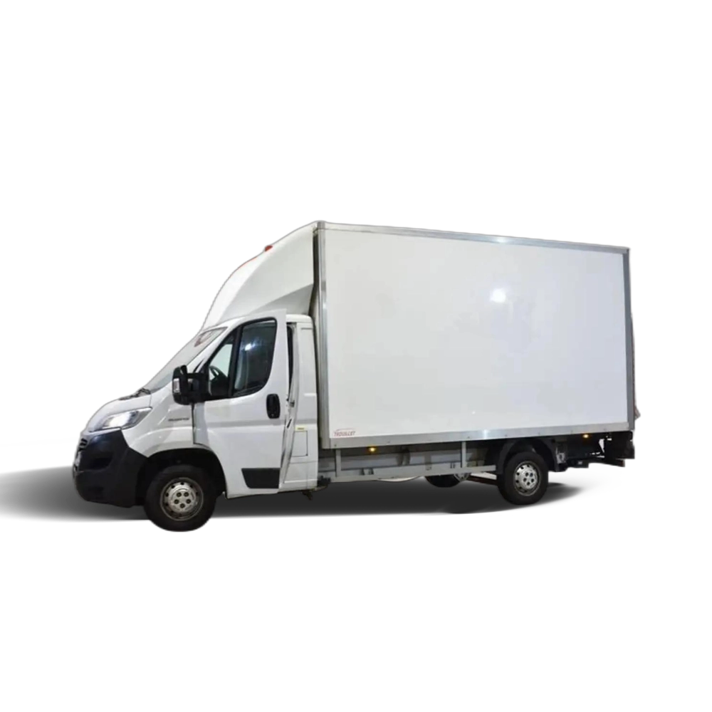 Renting Fiat Ducato CHASIS CABINA CABINA CARROZADO PAQUETERO CA Blanco