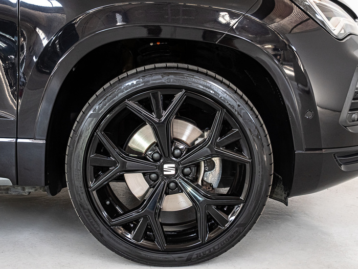Renting SEAT Ateca 1.5 TSI S&S FR 110 kW (150 CV) Ocasión
